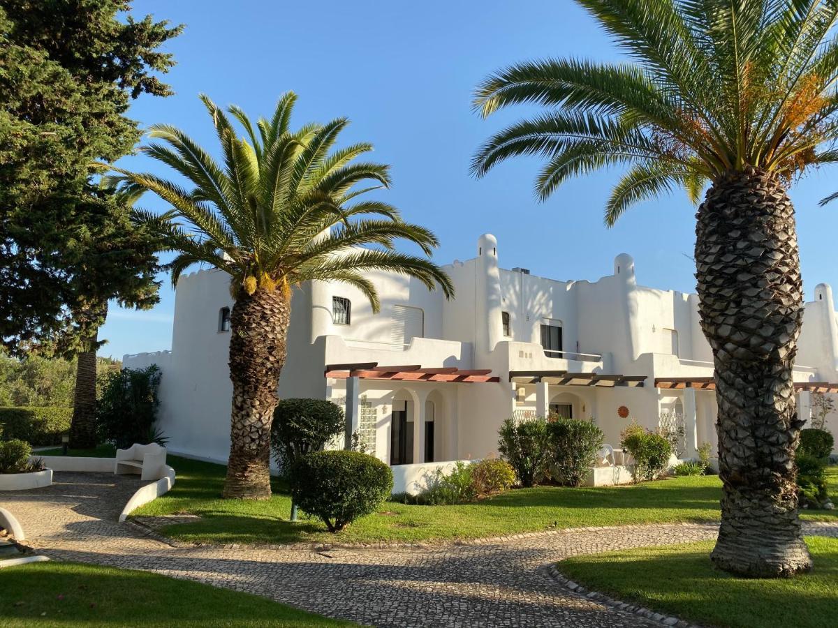 Superb Beach Townhouse At Vila Gaivota Resort Ferragudo Exterior foto